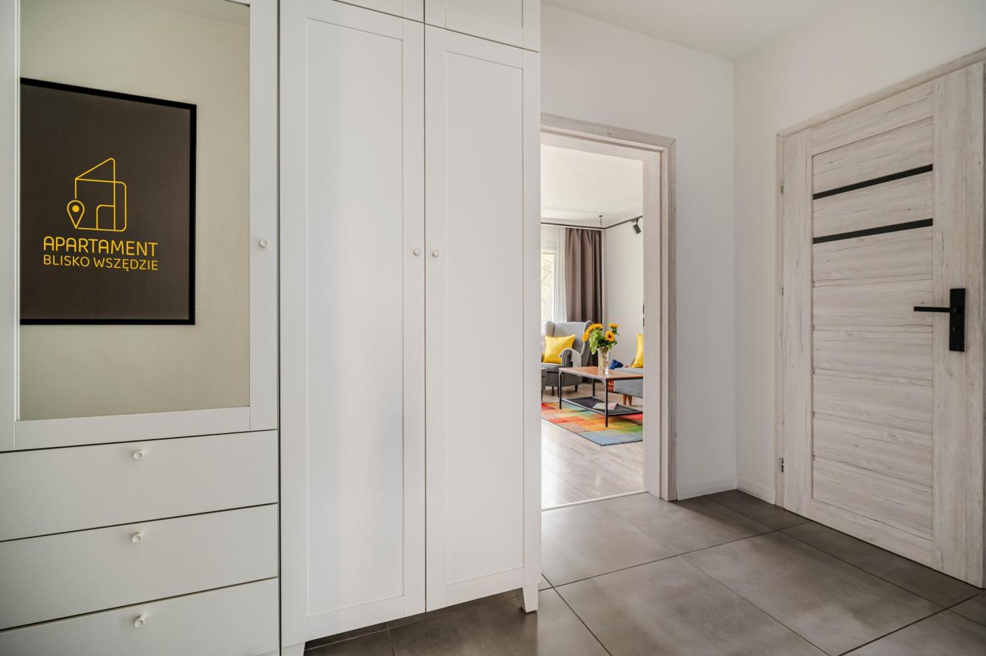 Apartament Blisko Wszedzie Ostrowiec Świętokrzyski Exterior foto